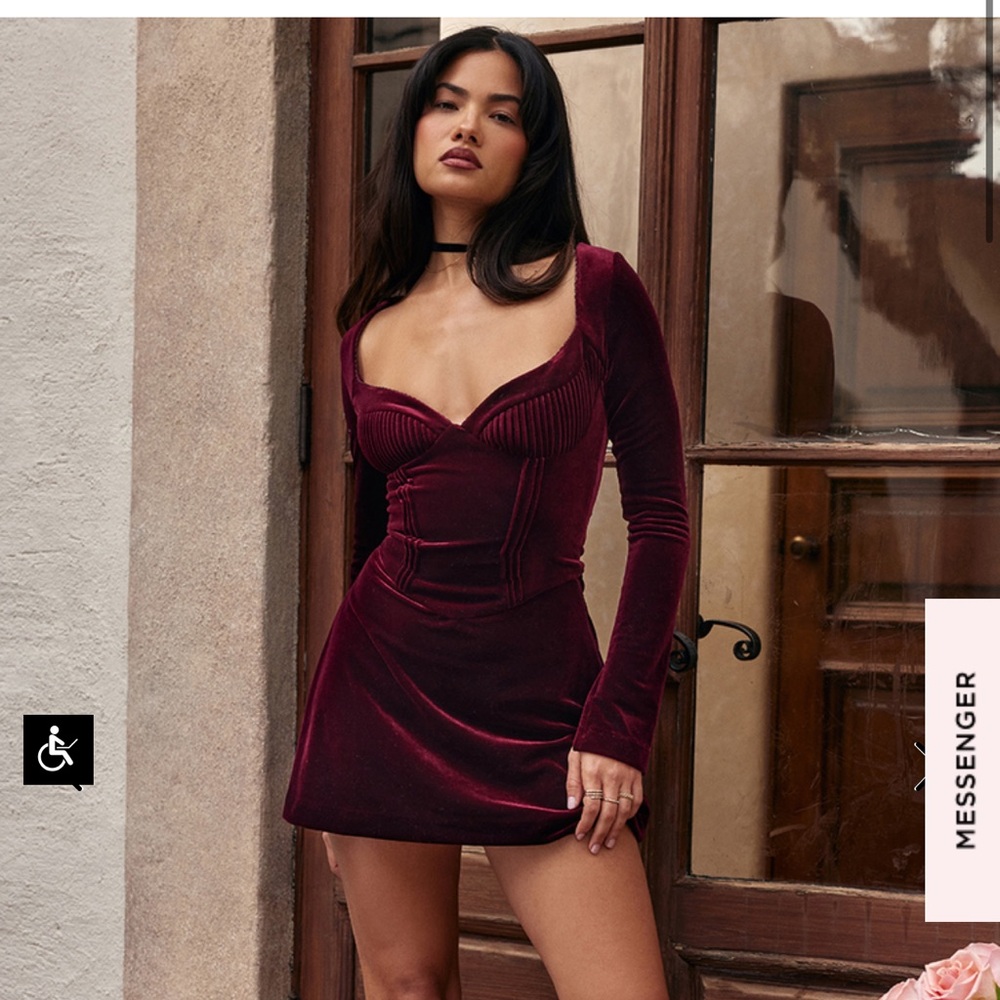 New with Tags House of CB Veronica Dress size Medium